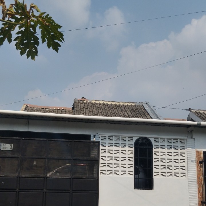 Agunk Solo property