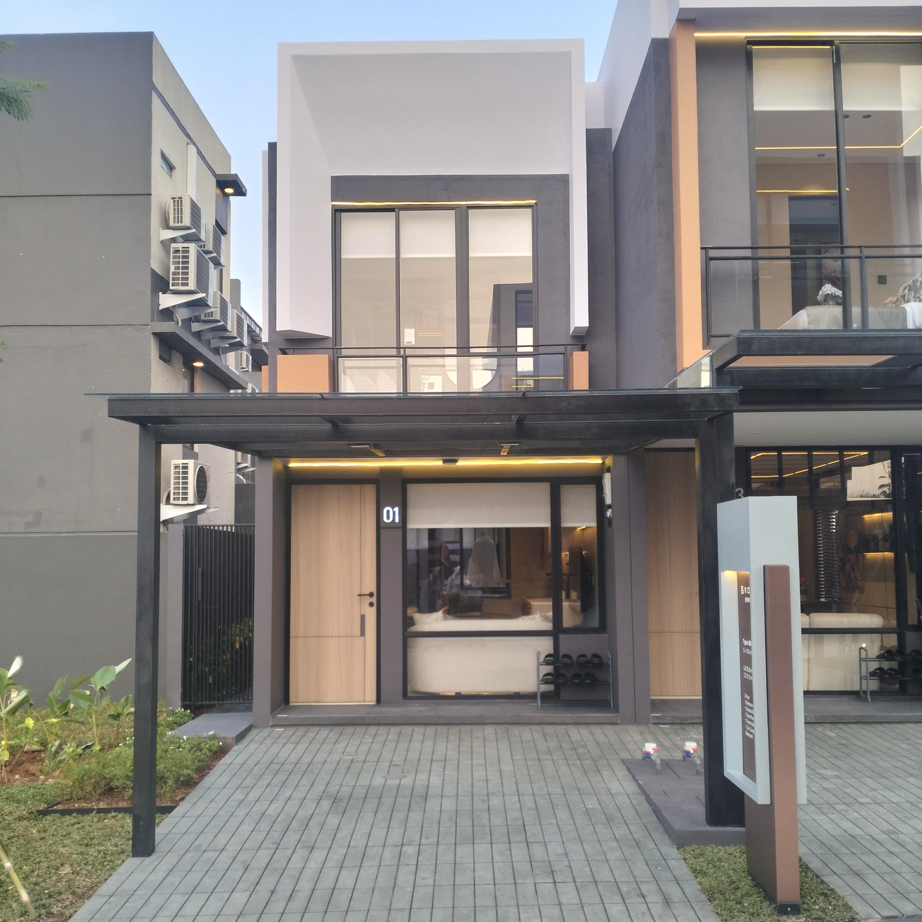 Dahlia Properti 